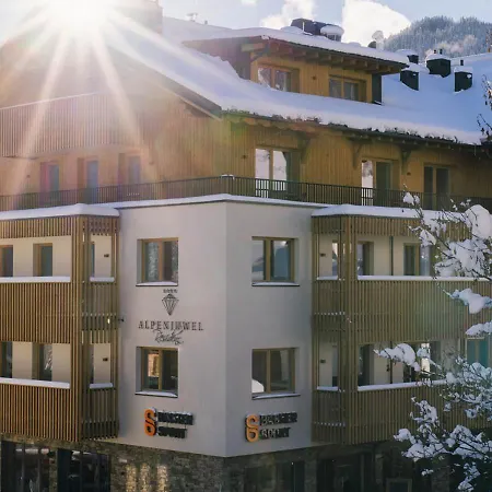 Отель Garni Alpenjuwel Residenz 4*