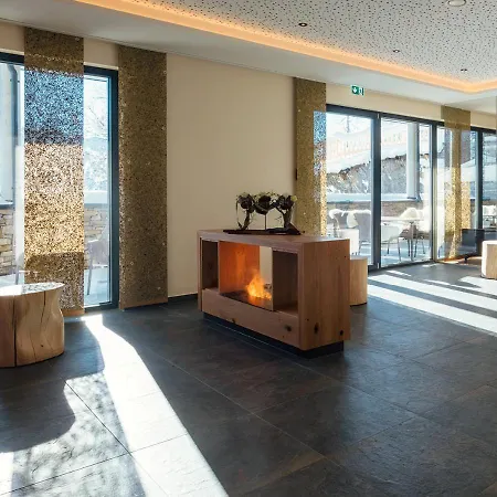 Garni Alpenjuwel Residenz Отель 4*