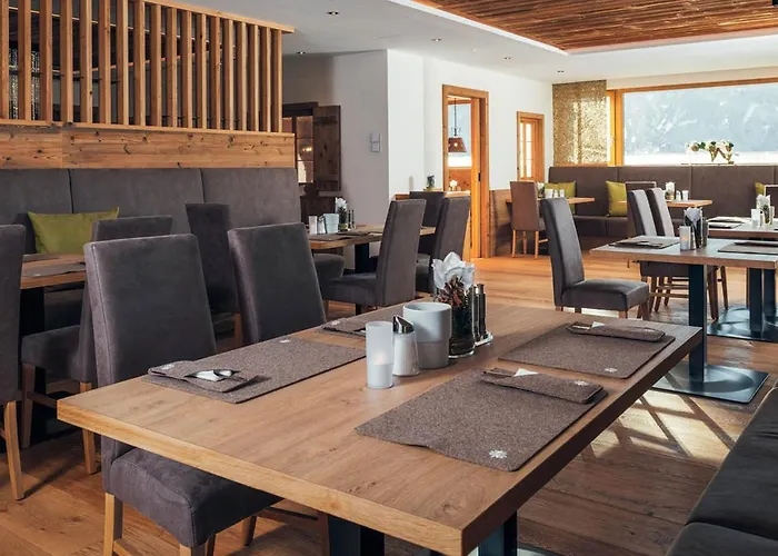 Garni Alpenjuwel Residenz Отель 4*